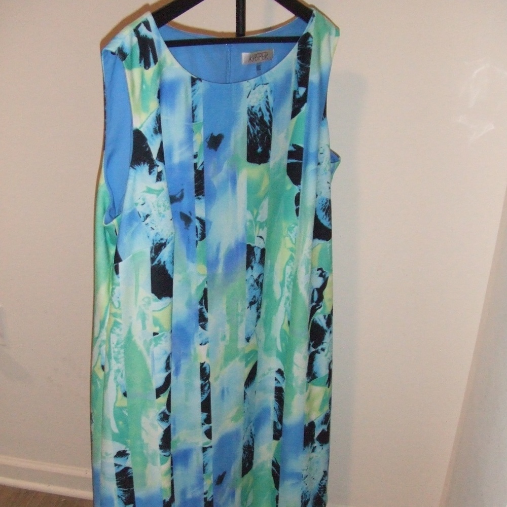 22W Kasper decorative dress